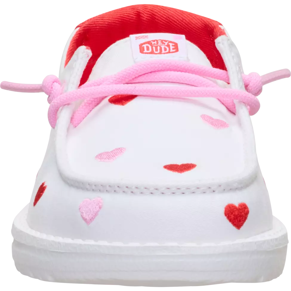 Wendy Y Emroidered Hearts